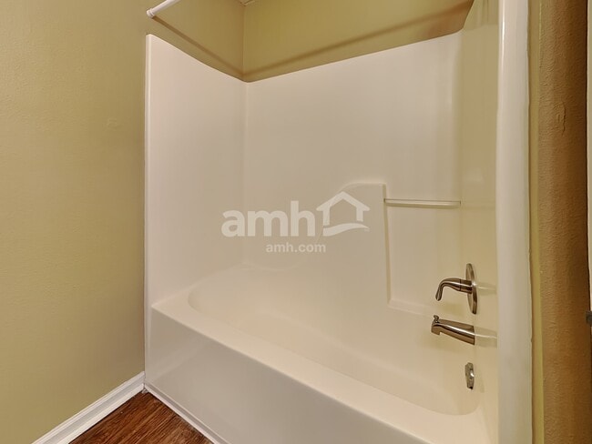 Building Photo - 15260 Fawn Meadow Dr