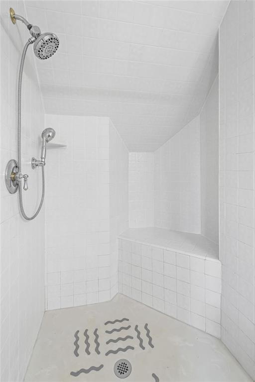 Building Photo - 4640 Chestatee Pointe Rd