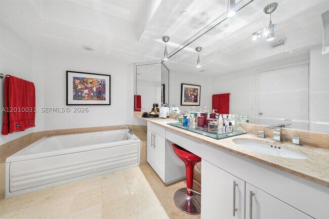 Building Photo - 4779 Collins Ave