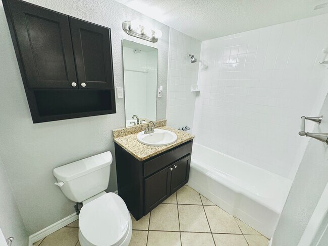 Interior Photo - Fabulous landmark Downtown Austin property! Great downtown neighborhood!