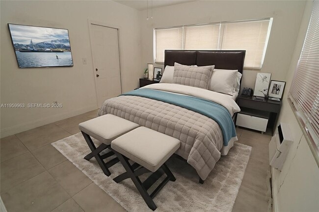 Building Photo - 820 85th St