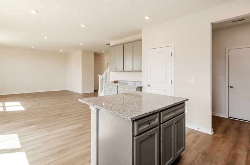 Building Photo - 1356 Red Tail Pl