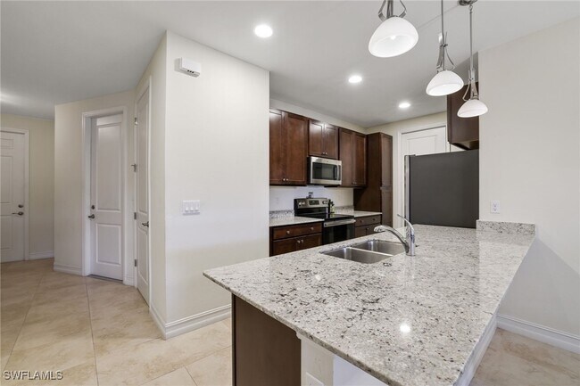 Building Photo - 7903 Bristol Cir