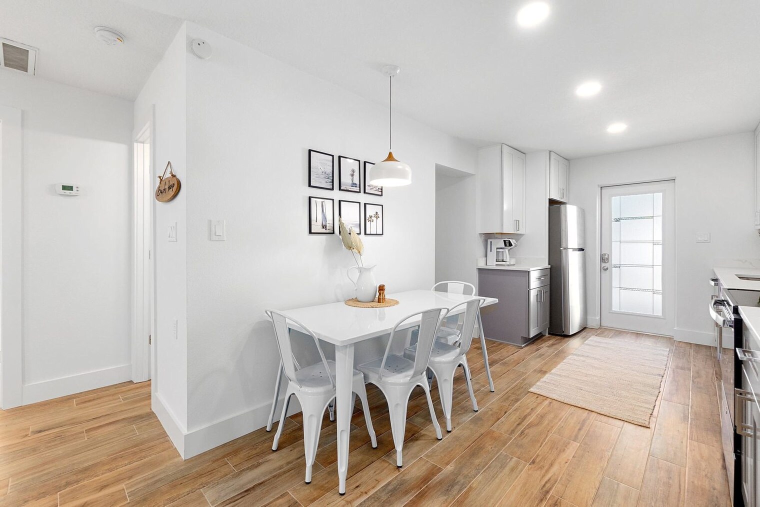 Building Photo - 106 11th St