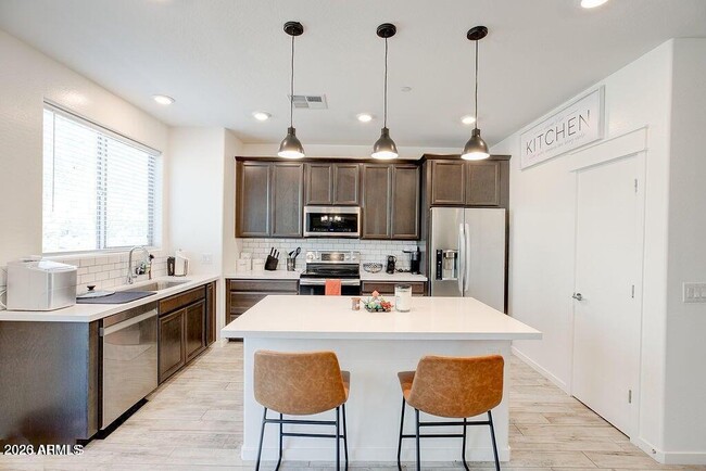 Building Photo - 300 N Gila Springs Blvd