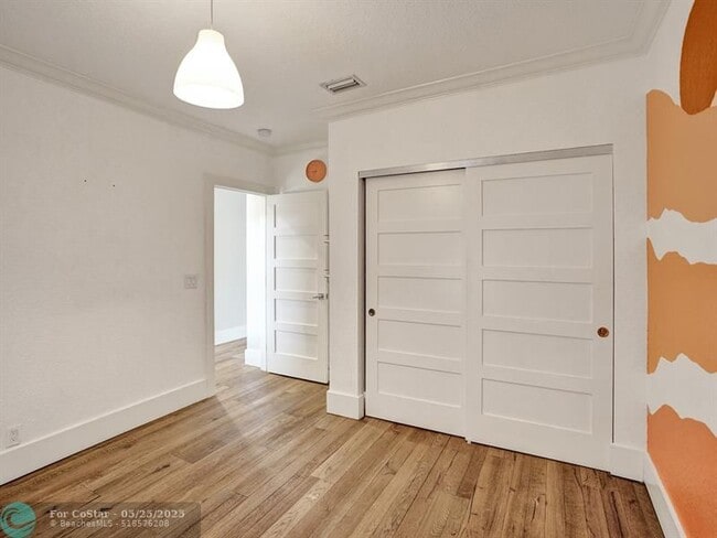 Building Photo - 716 NW 126th Ave