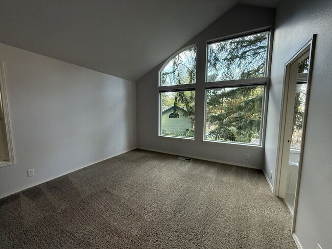 Building Photo - 3834 Brighton Ave