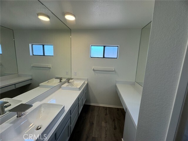 Building Photo - 27515 Via Valor