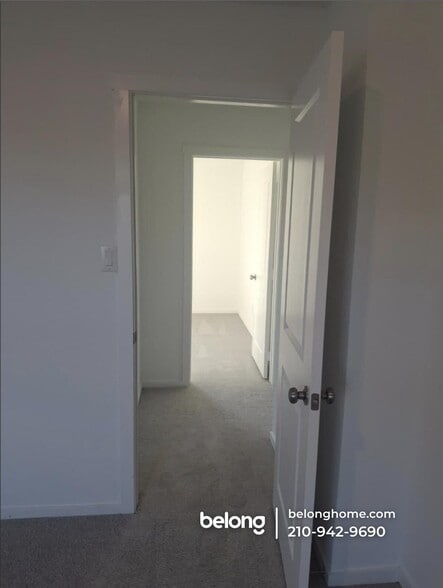 Building Photo - 13864 Hidden Oasis