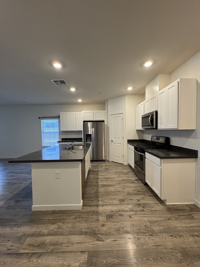 Building Photo - 2022 Jamison Crk Wy