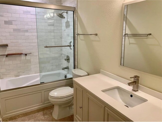 Building Photo - 11502 Tanglebriar Trail