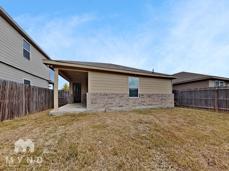 Building Photo - 13011 Lineberry Ln