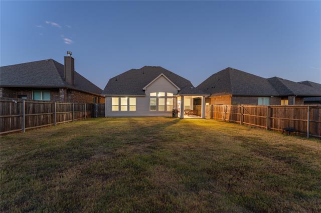 Building Photo - 3808 Carmel Hills Dr
