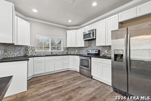 Building Photo - 5930 Valley Wood