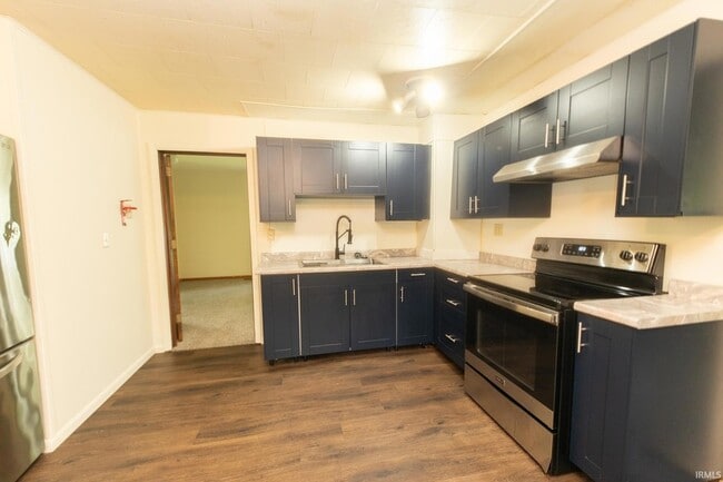 Building Photo - 1203 S Fess Ave