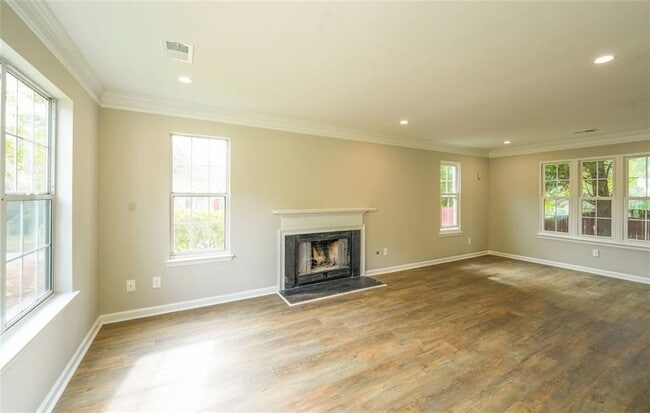 Building Photo - 500 Abbotts Hill Ln