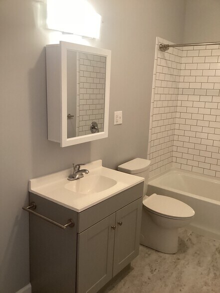 Building Photo - 244 W Main St