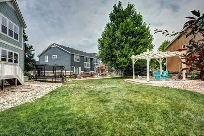 Building Photo - Canterberry Crossing Parker CO 4 bed 3 bat...