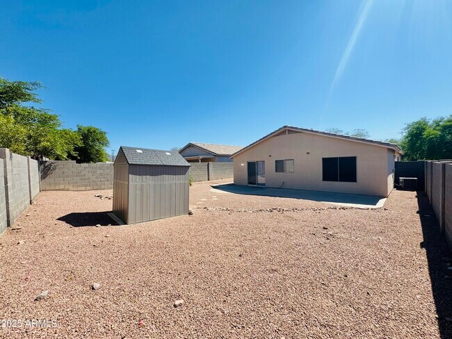 Building Photo - 6932 S Russet Sky Way