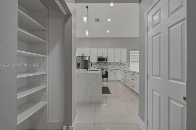 Building Photo - 5285 NW 112th Terrace