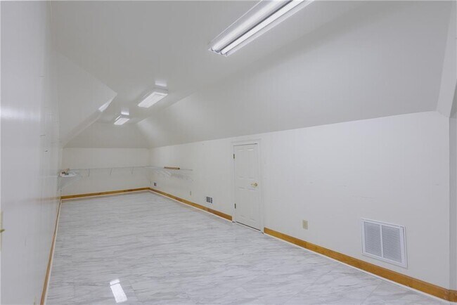 Building Photo - 1000 Grayson Pkwy