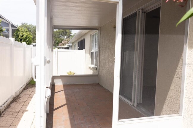 Building Photo - 8561 Acorn Ridge Ct