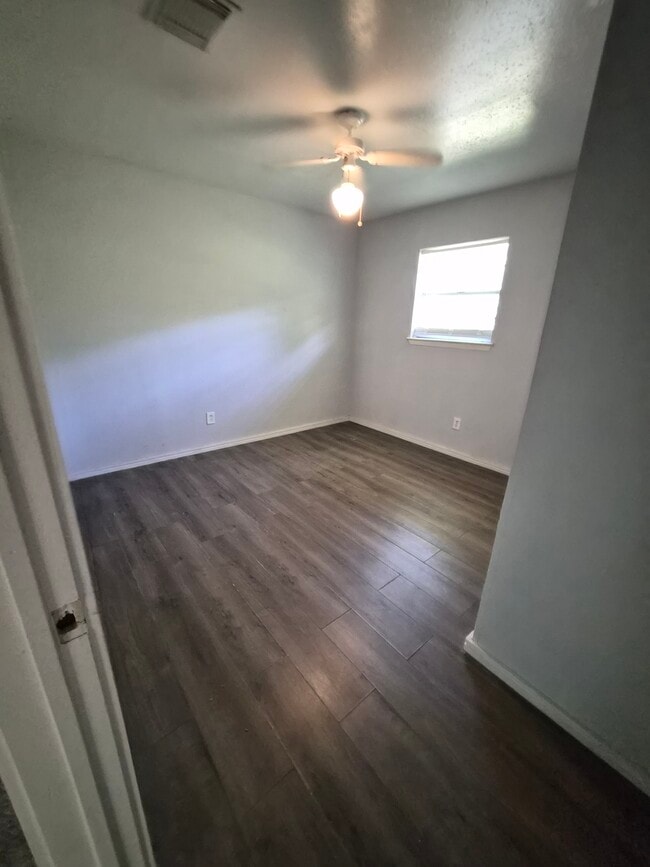 Building Photo - 12335 Roy Rd