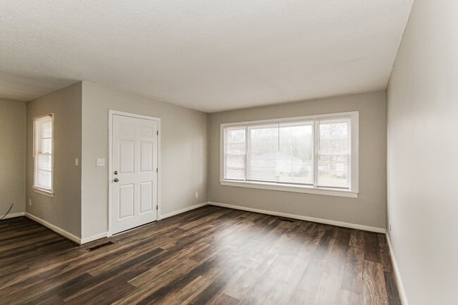 Building Photo - 6121 Court M