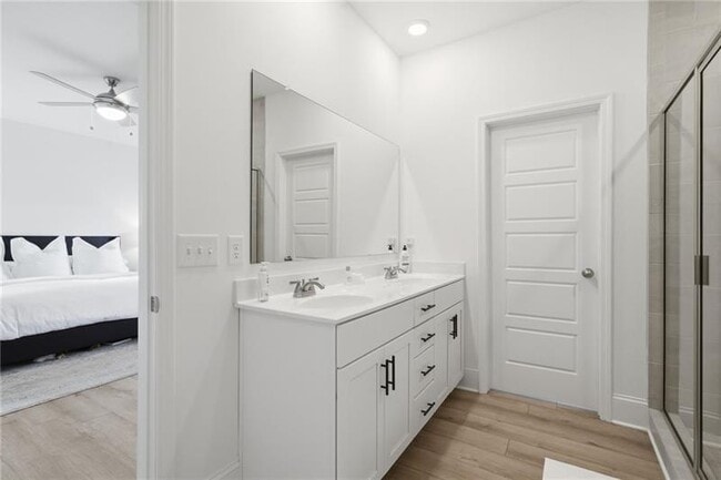 Building Photo - 3158 Webb Rd