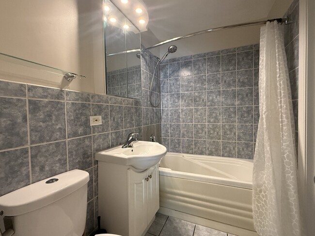 Building Photo - 9982 S 84th Terrace