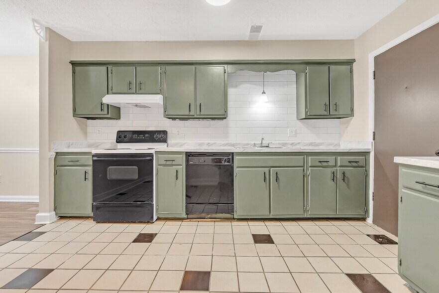 Building Photo - 1838 Quail Park Cir