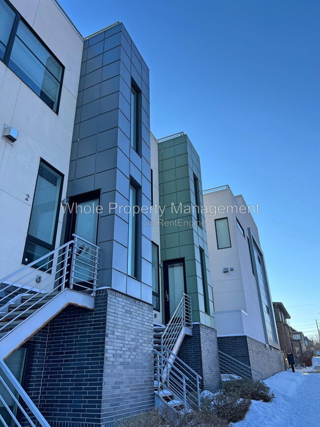 Building Photo - 3444 Navajo St