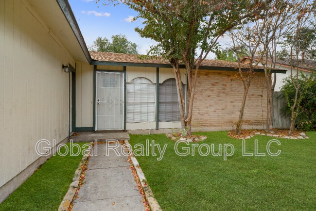 Building Photo - 8227 Bowens Crossing