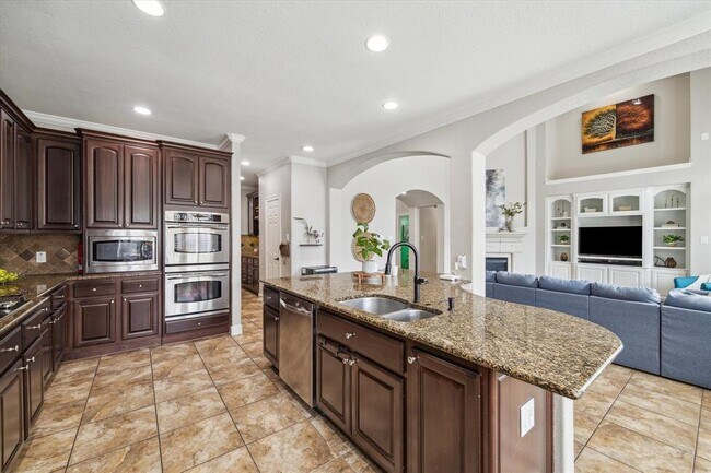 Building Photo - 15718 Starcreek Ln