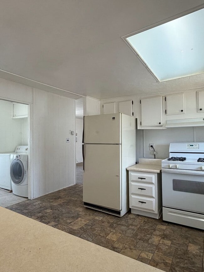 Building Photo - 4117 N Gregorio Cir