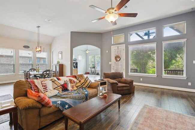 Building Photo - 5837 Toscana Trace