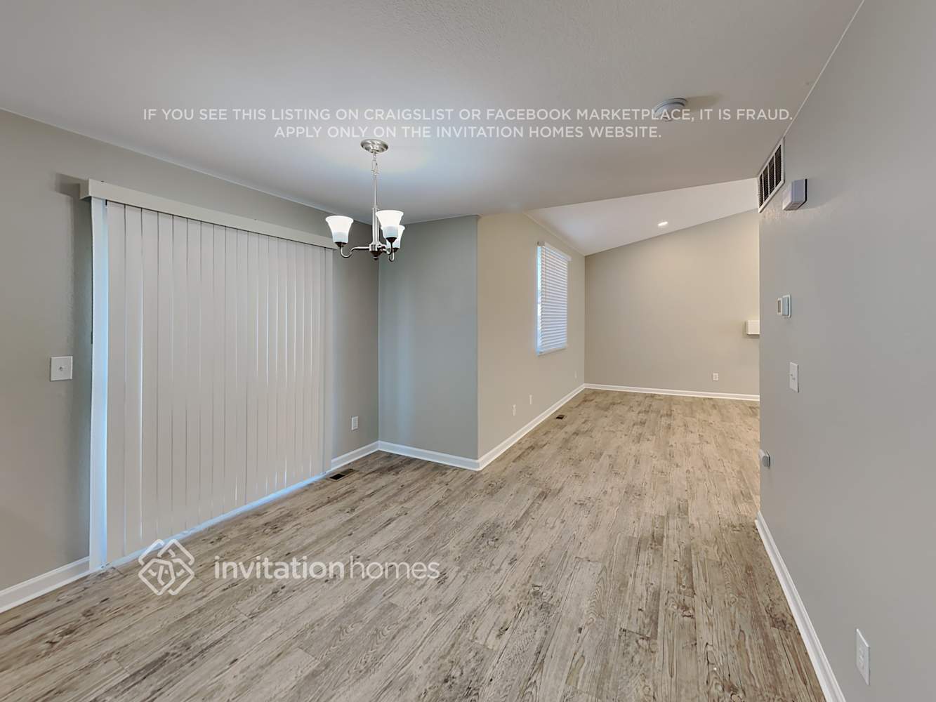 Building Photo - 1270 Lords Hill Dr