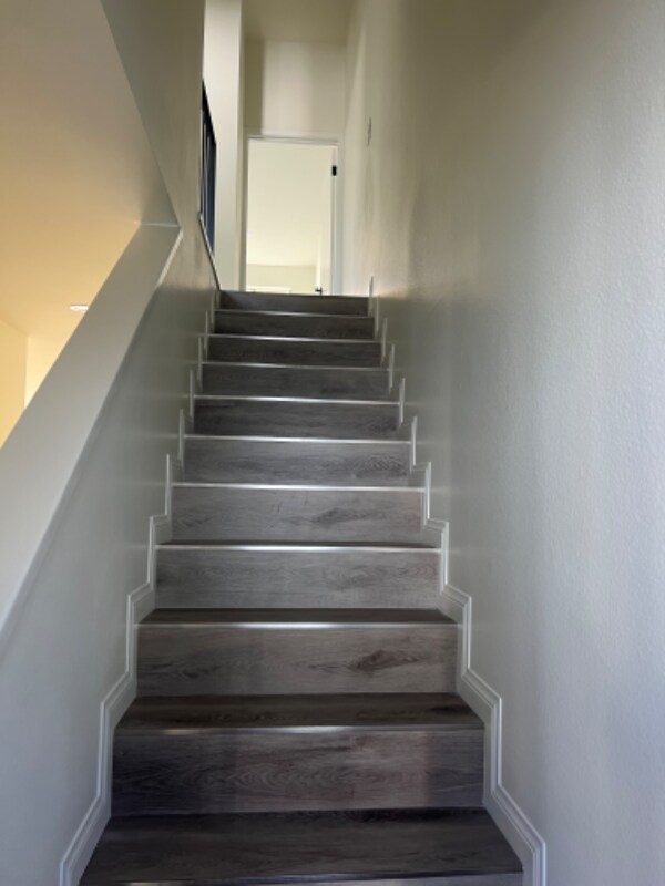 Building Photo - 125 Melody Ln