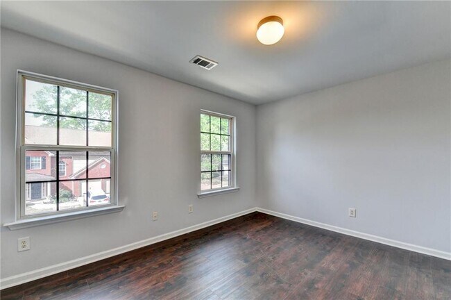 Building Photo - 831 New Liberty Way