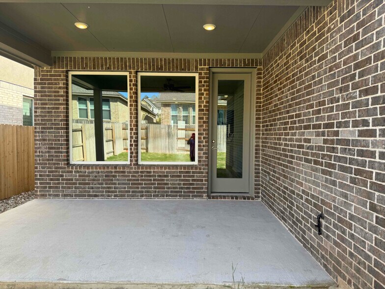 Building Photo - 2205 Stampede Dr