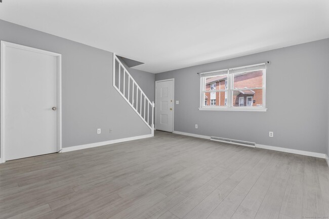 Building Photo - 75 Saltonstall Pkwy