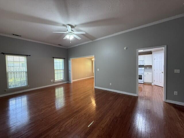 Building Photo - 175 Oakland Dr