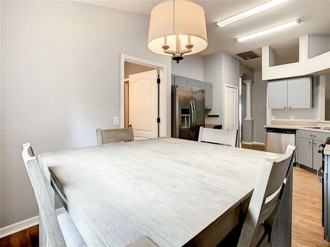 Building Photo - 1407 Trail Boss Ln