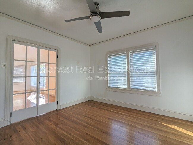 Building Photo - 4736 Meldon Ave