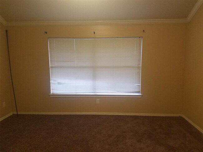 Building Photo - 9119 Melody Park Ln