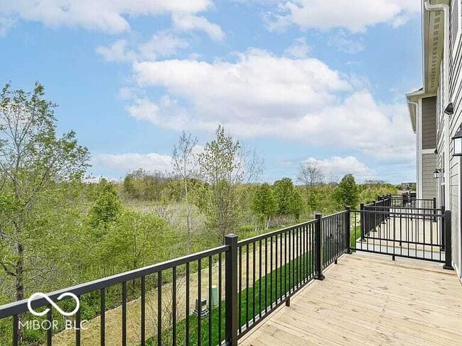 Building Photo - 6886 Sunstone Pl