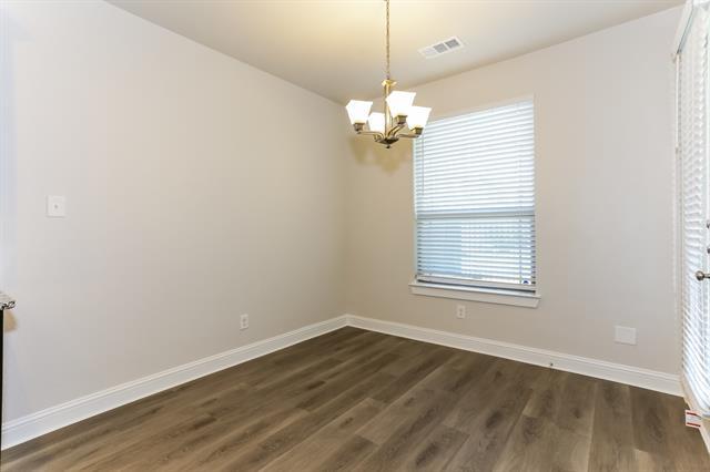 Building Photo - 1007 Brook Forest Ln