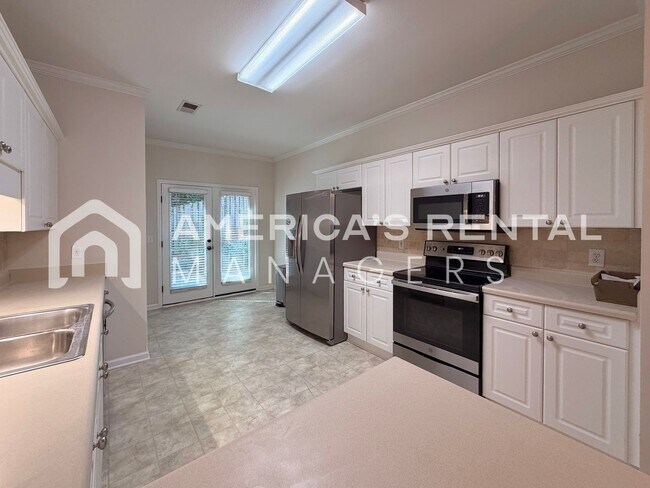 Building Photo - 3505 Savannah Park Ln