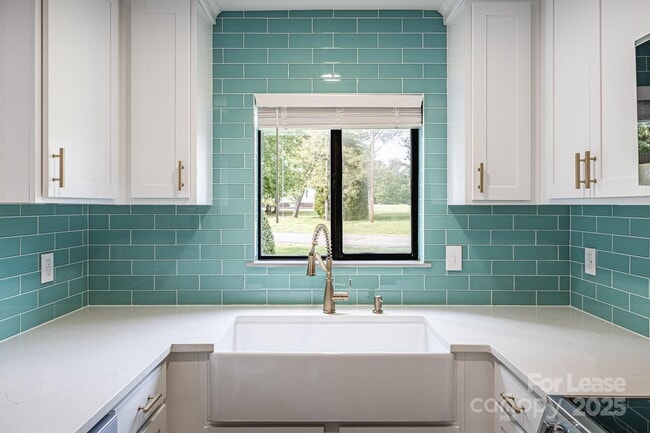 Building Photo - 712 Mallard Head Pl