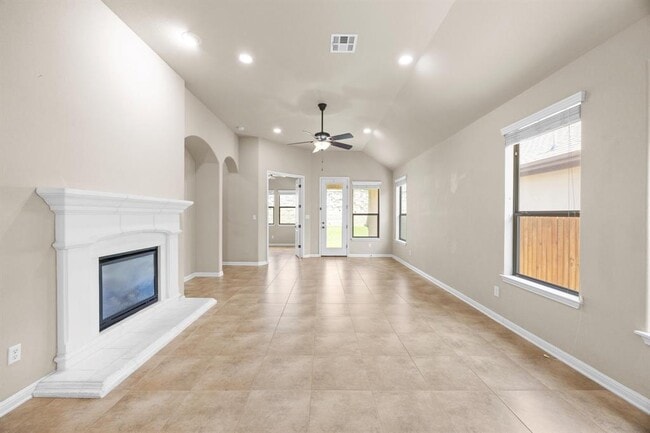 Building Photo - 14308 Senia Bend